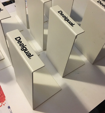 Impresiones Luga, Impresion Offset, Impresión Digital, Impresión Gran Formato, Serigrafía y Vinil de Recorte México D.F.